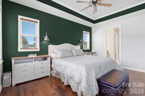 903 Kinsey Alley Charlotte NC 28217