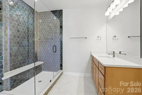 903 Kinsey Alley Charlotte NC 28217