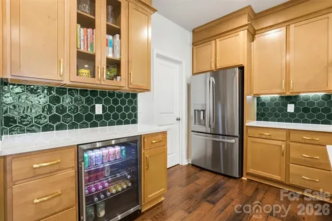 903 Kinsey Alley Charlotte NC 28217