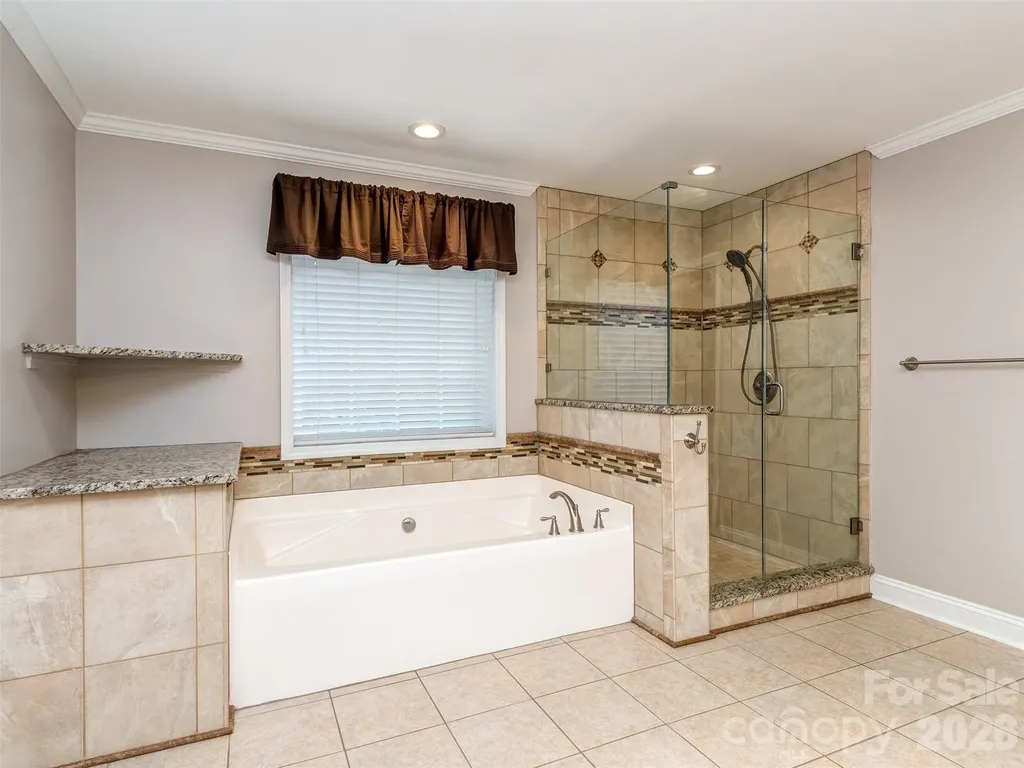 6167 Four Wood Drive Matthews NC 28104