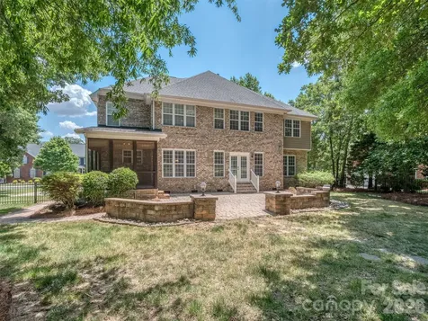 6167 Four Wood Drive Matthews NC 28104