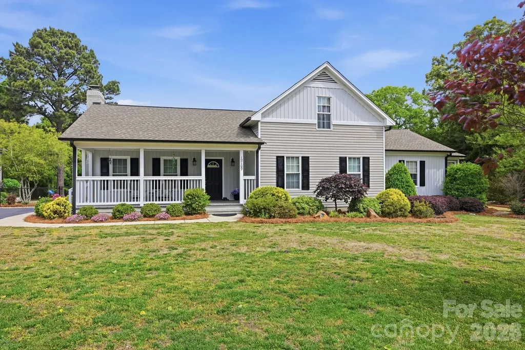 12109 Eastfield Road Huntersville NC 28078
