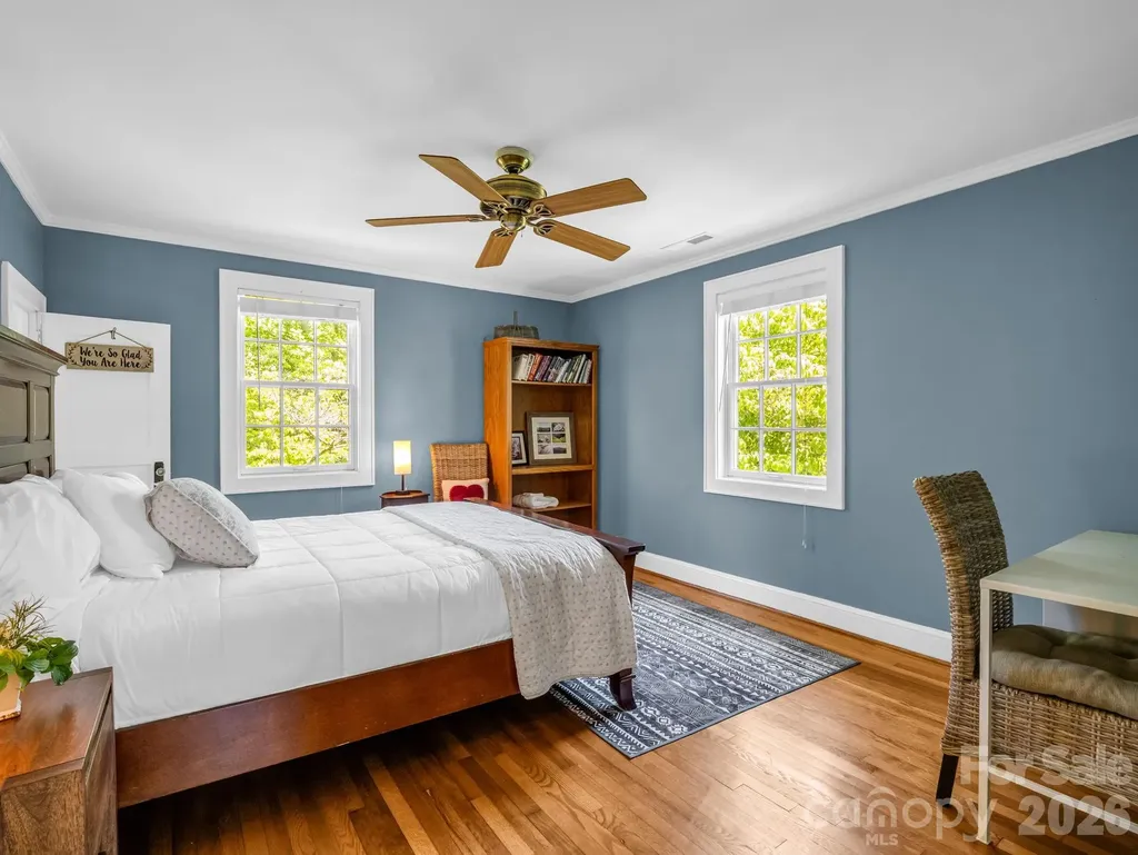 536 Maple Street Brevard NC 28712