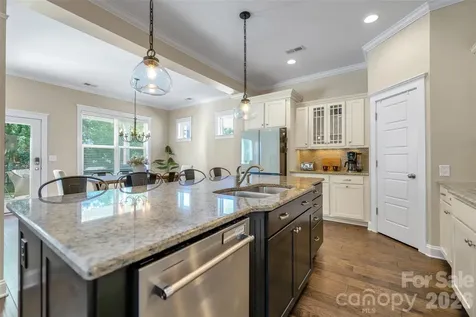 2204 Lexington Street Belmont NC 28012