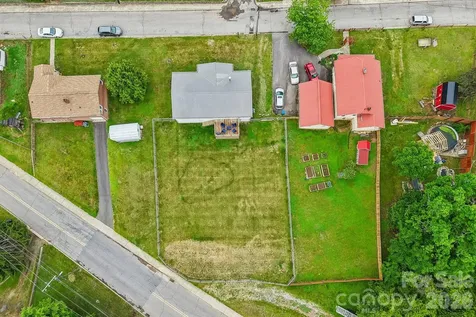 527 Trammell Avenue Canton NC 28716