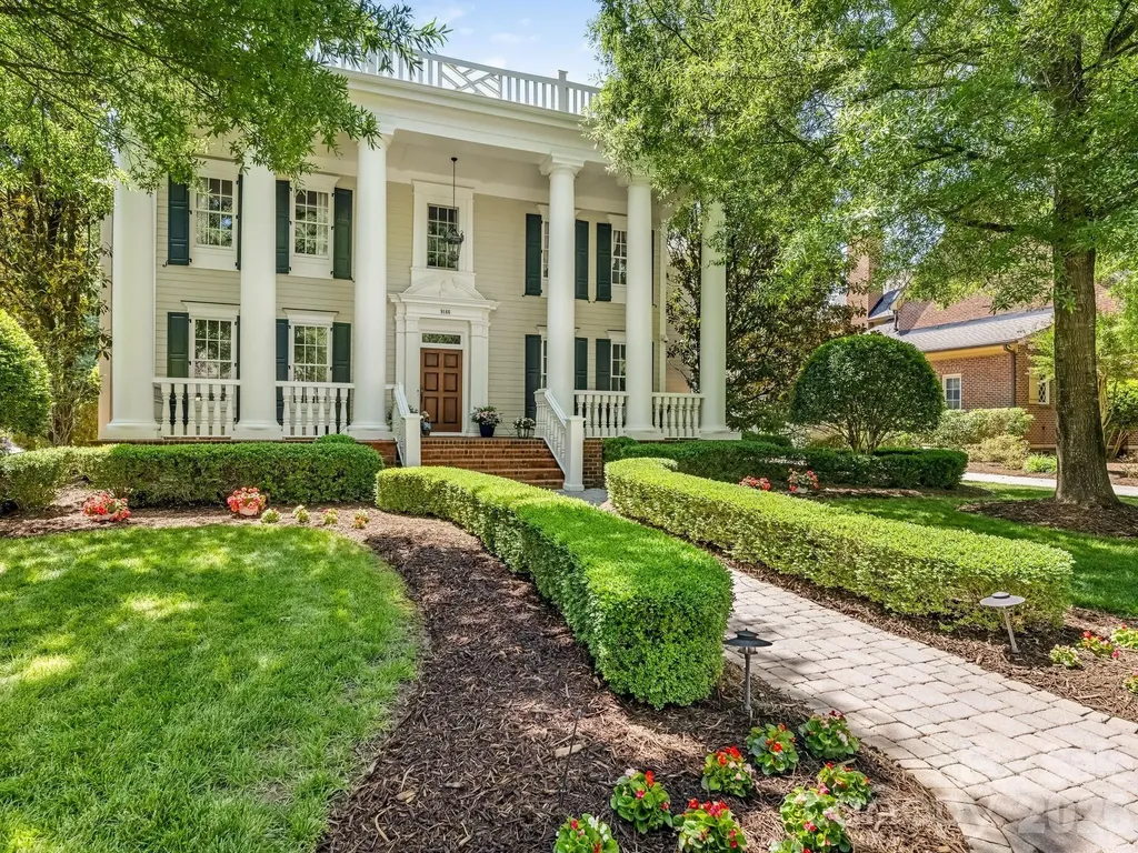 9146 Heydon Hall Circle Charlotte NC 28210