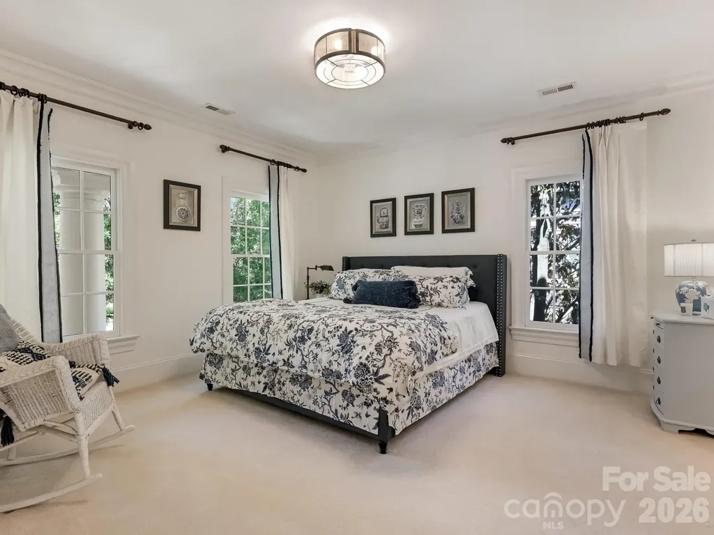 9146 Heydon Hall Circle Charlotte NC 28210