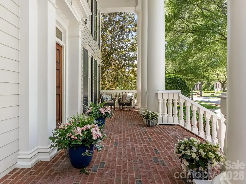 9146 Heydon Hall Circle Charlotte NC 28210