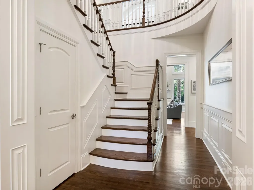 9146 Heydon Hall Circle Charlotte NC 28210