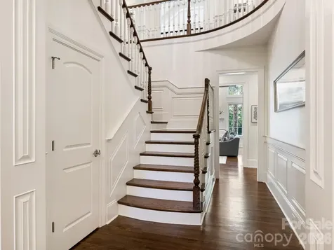 9146 Heydon Hall Circle Charlotte NC 28210
