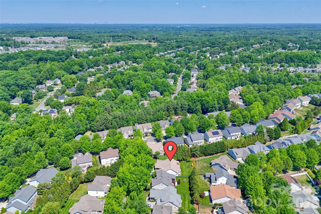 1005 Feather Oak Lane Matthews NC 28104