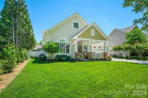 1005 Feather Oak Lane Matthews NC 28104