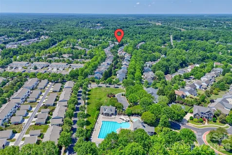 1005 Feather Oak Lane Matthews NC 28104