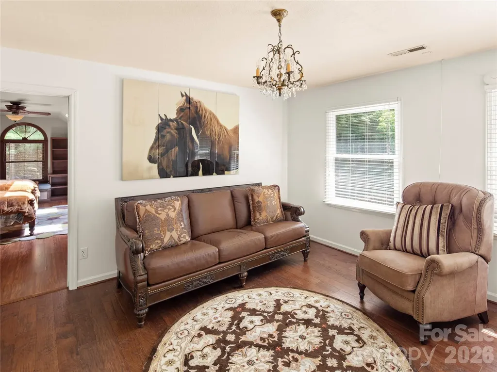105 Braeside Circle Asheville NC 28803