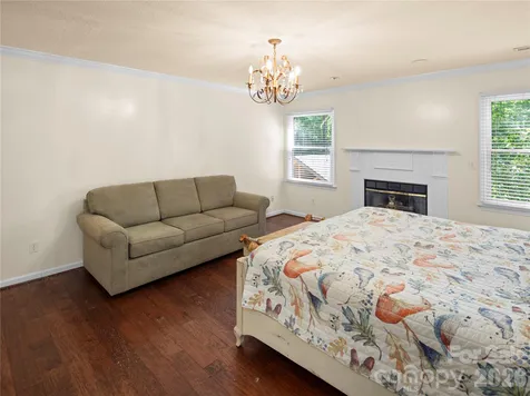 105 Braeside Circle Asheville NC 28803