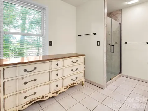 105 Braeside Circle Asheville NC 28803