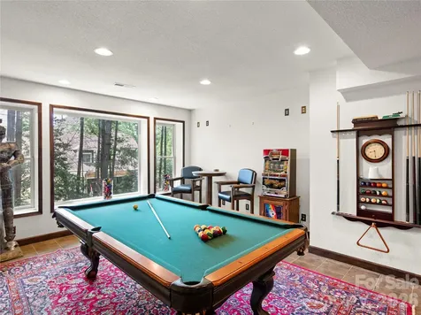 105 Braeside Circle Asheville NC 28803