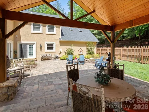 105 Braeside Circle Asheville NC 28803