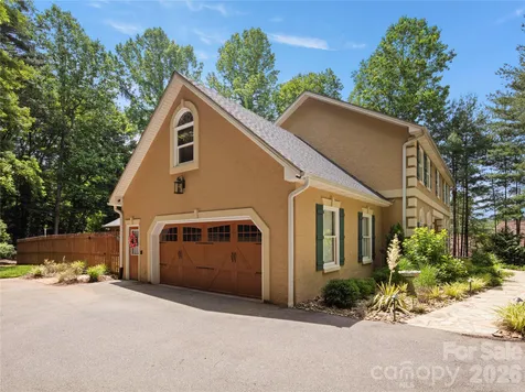 105 Braeside Circle Asheville NC 28803