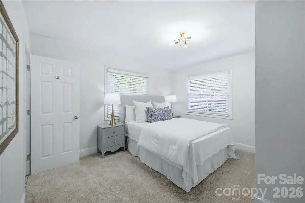 1815 Haines Street Charlotte NC 28216