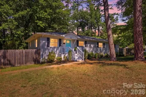 1815 Haines Street Charlotte NC 28216