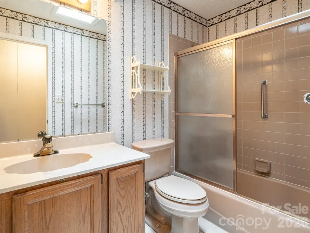 40 Applecross Road Weaverville NC 28787