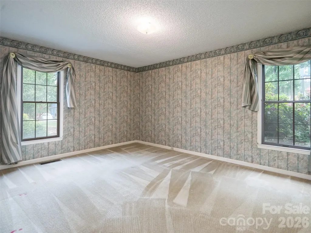 40 Applecross Road Weaverville NC 28787