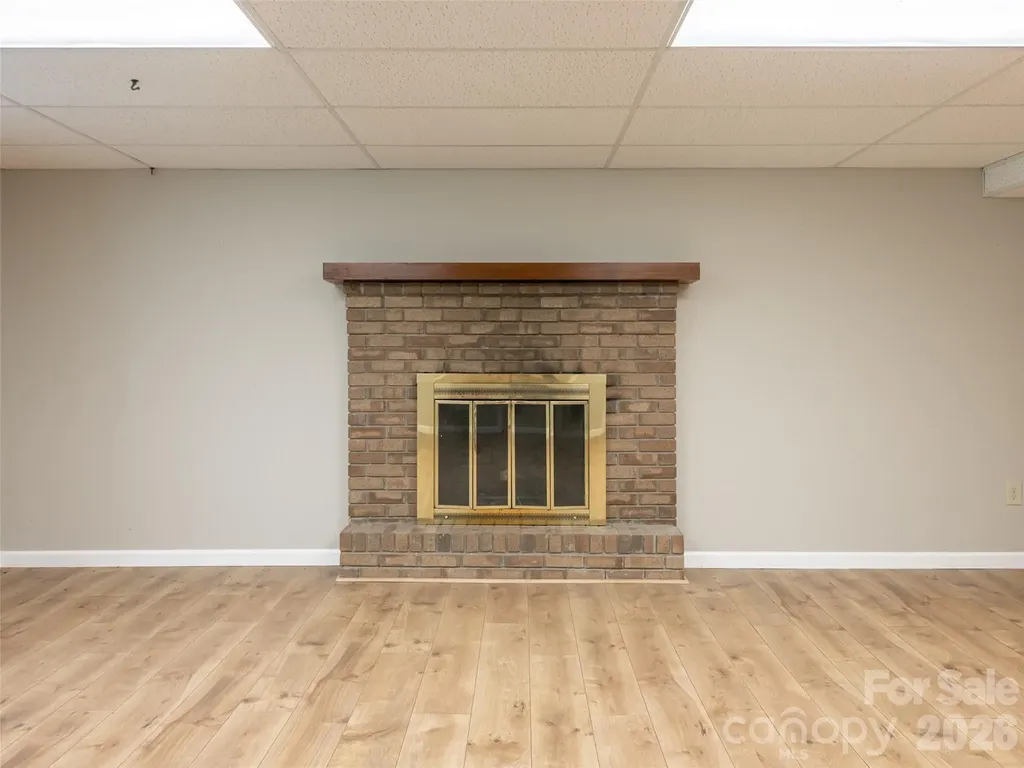 40 Applecross Road Weaverville NC 28787