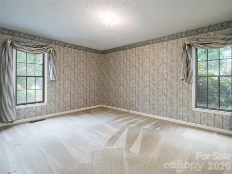 40 Applecross Road Weaverville NC 28787