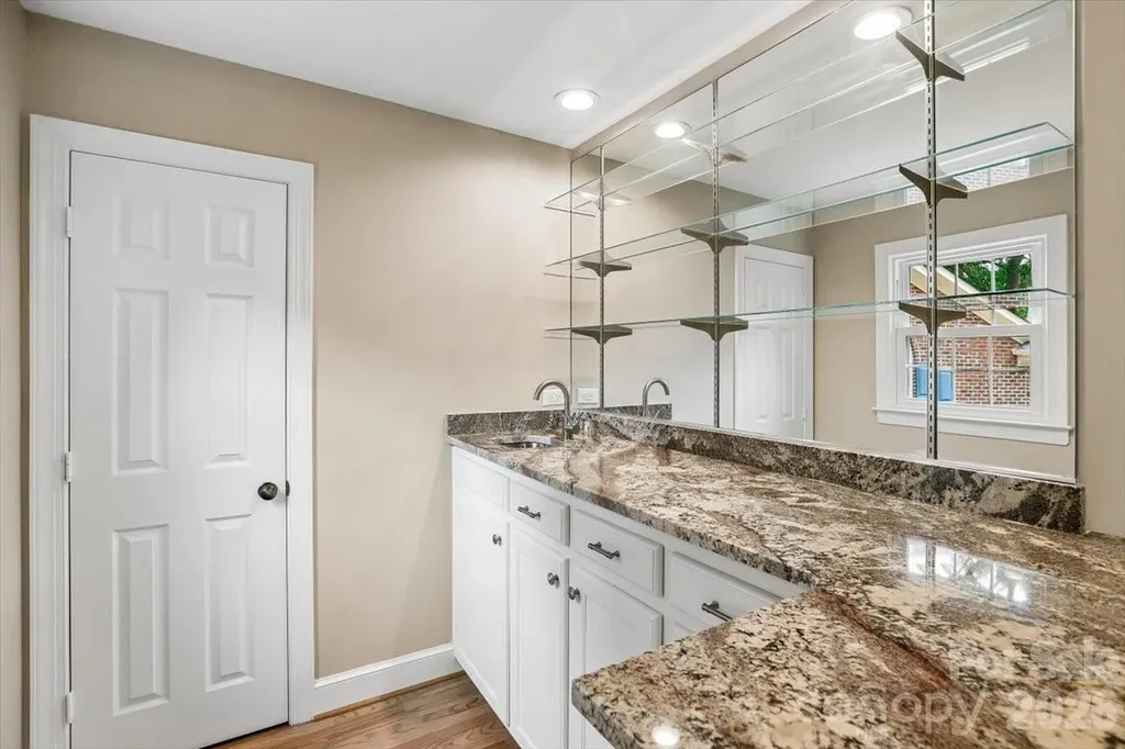 6721 Southby Court Charlotte NC 28270