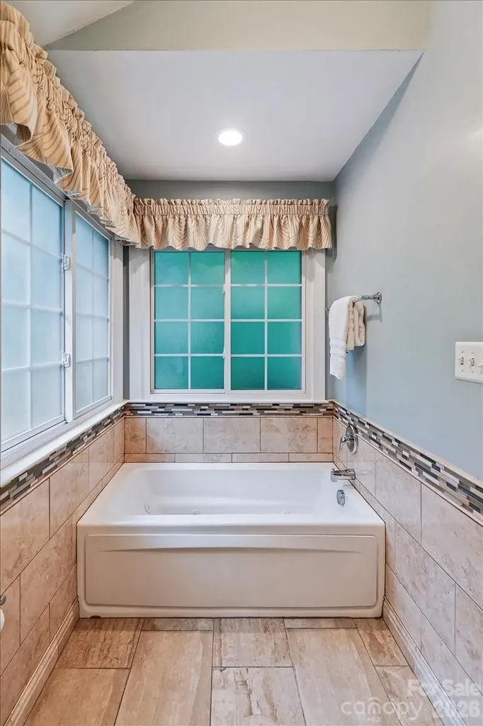 6721 Southby Court Charlotte NC 28270