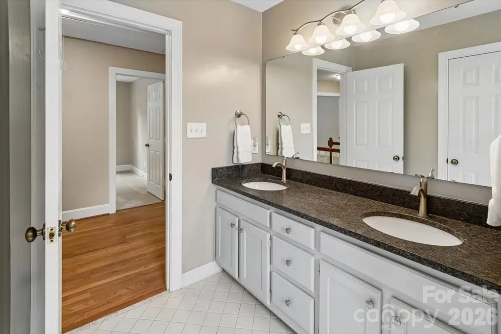 6721 Southby Court Charlotte NC 28270