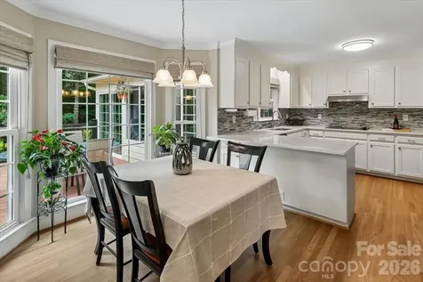 6721 Southby Court Charlotte NC 28270