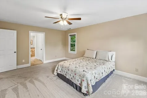 6721 Southby Court Charlotte NC 28270