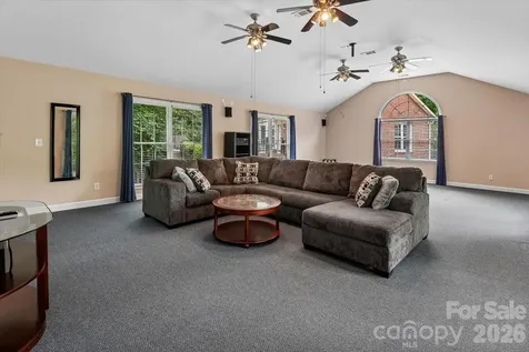6721 Southby Court Charlotte NC 28270
