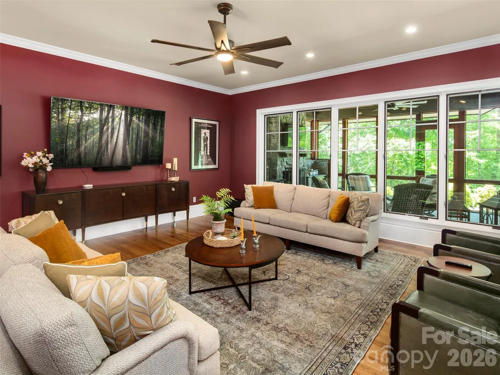 334 Walnut Valley Parkway Arden NC 28704