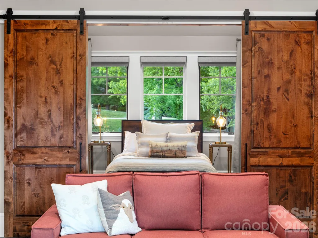 334 Walnut Valley Parkway Arden NC 28704