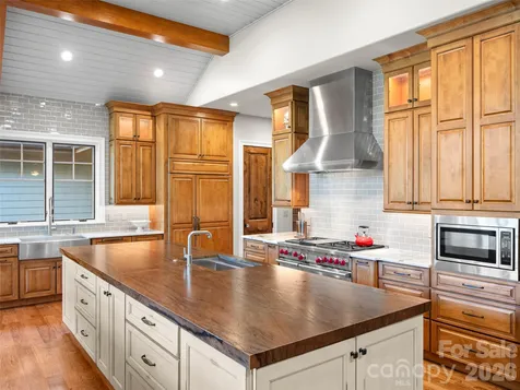 334 Walnut Valley Parkway Arden NC 28704