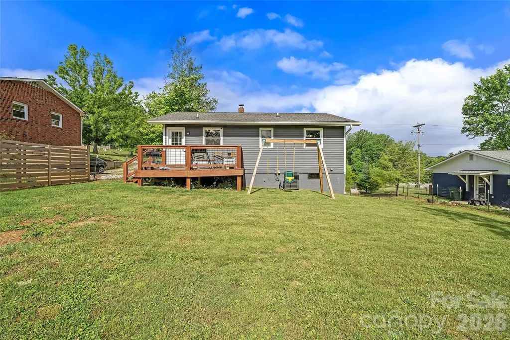 708 Prince Drive Hendersonville NC 28791