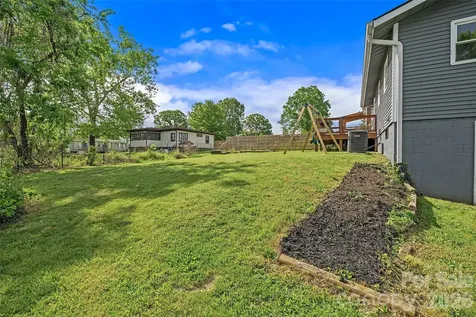 708 Prince Drive Hendersonville NC 28791