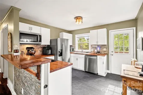 708 Prince Drive Hendersonville NC 28791