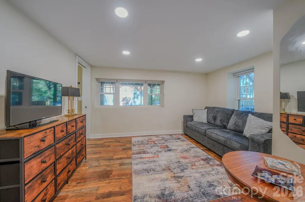 597 Tomahawk Avenue Black Mountain NC 28711