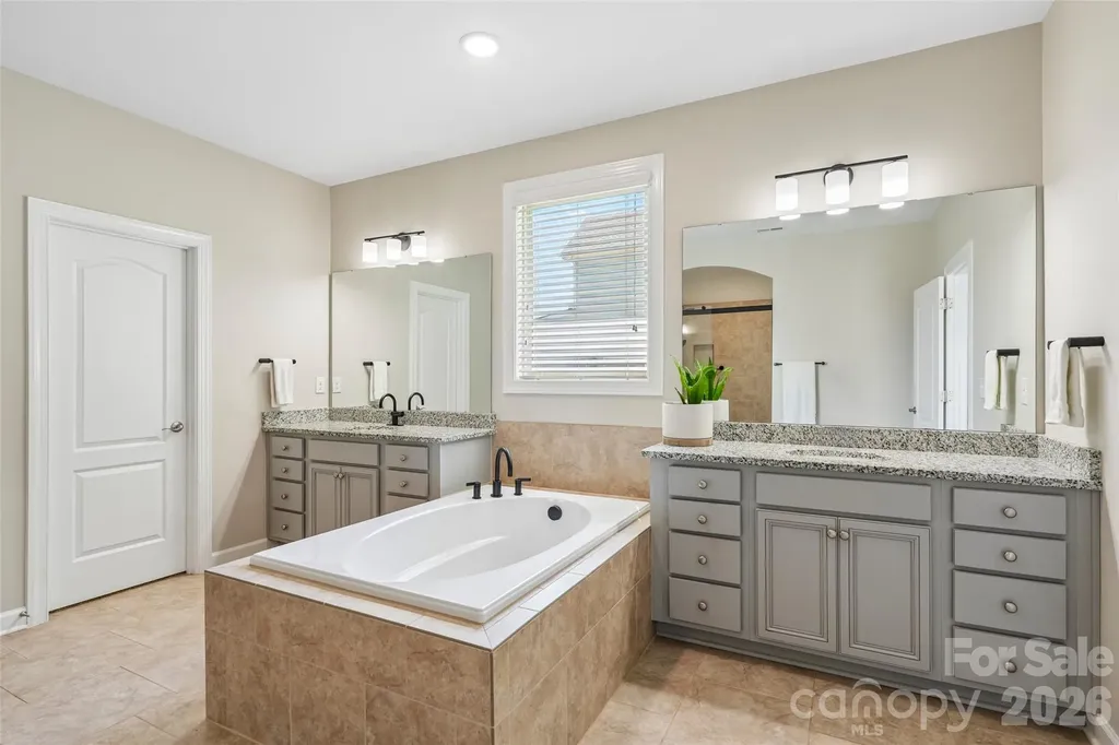 138 Campanile Drive Mooresville NC 28117