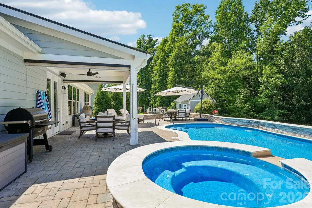 138 Campanile Drive Mooresville NC 28117