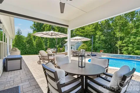 138 Campanile Drive Mooresville NC 28117