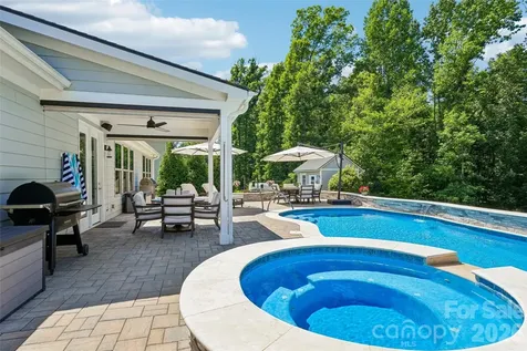 138 Campanile Drive Mooresville NC 28117