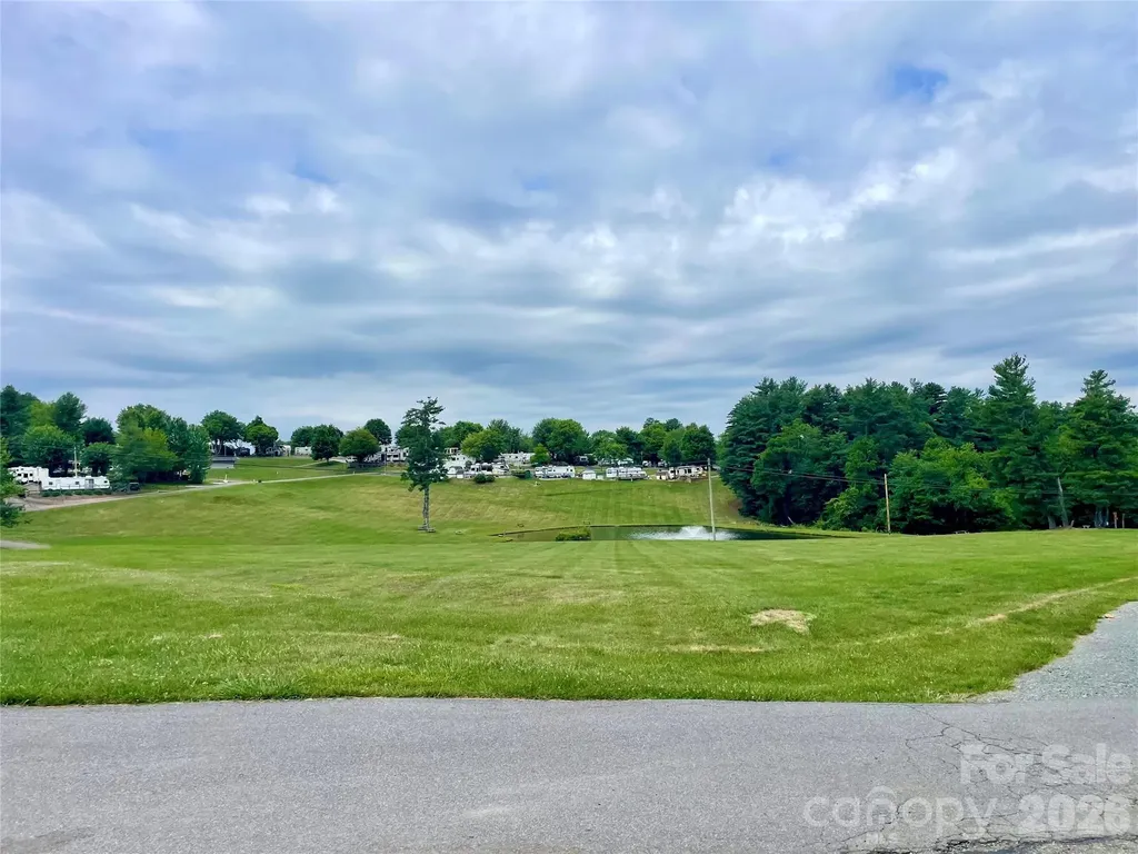 226 Saddle Ridge Drive Ennice NC 28623
