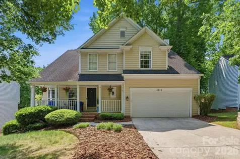 4219 Beauvista Drive Charlotte NC 28269