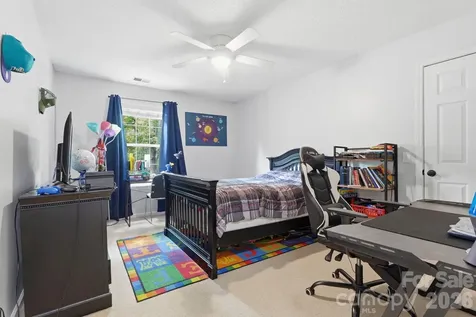 4219 Beauvista Drive Charlotte NC 28269