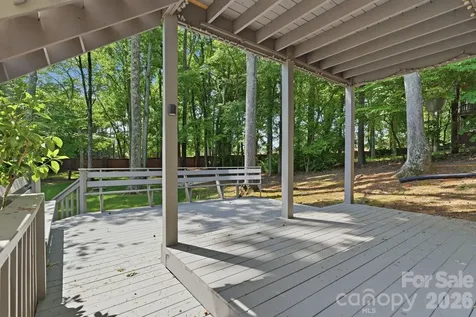 4219 Beauvista Drive Charlotte NC 28269